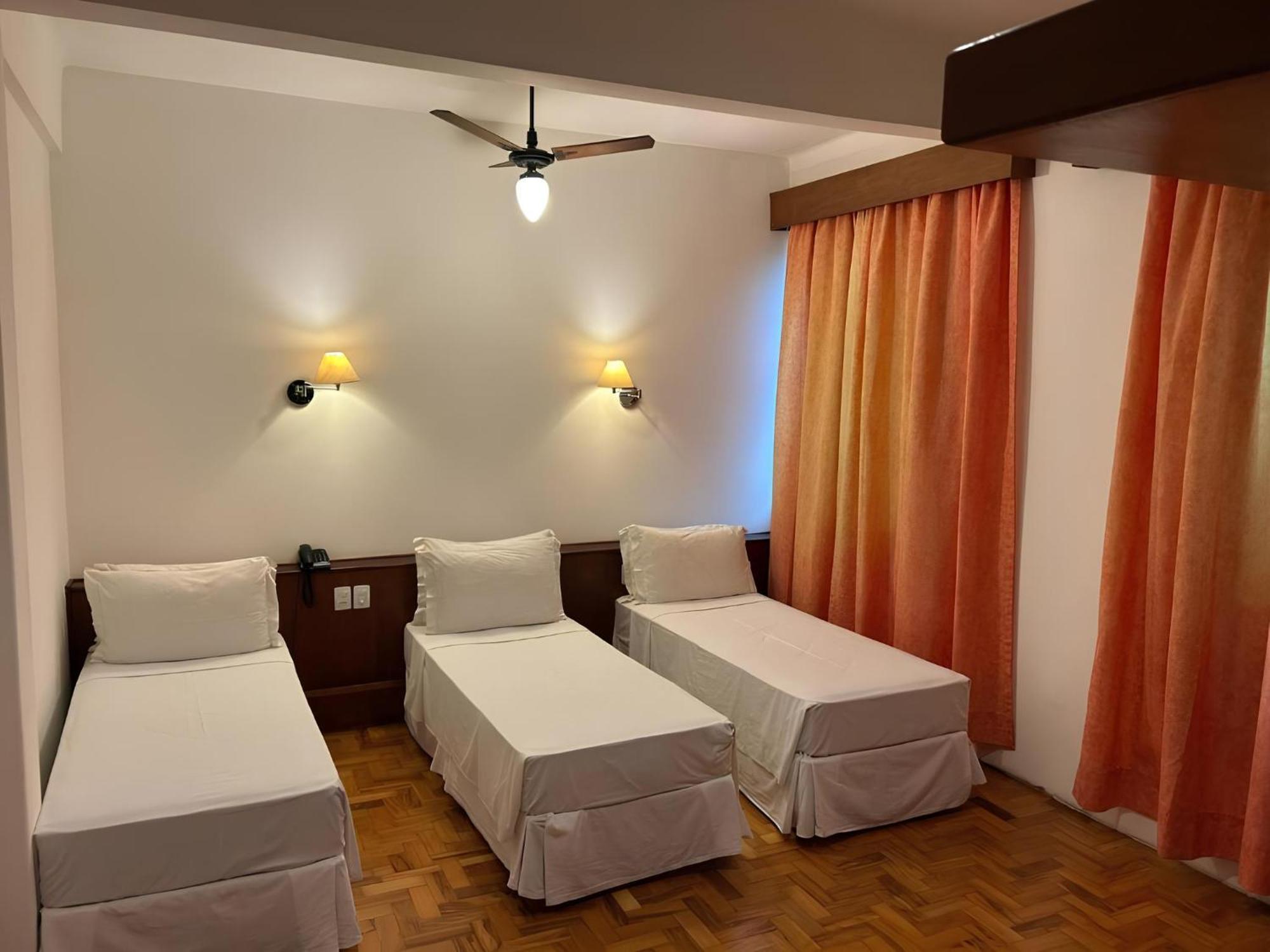 Voa Hotel Uniao Кашамбу Екстер'єр фото